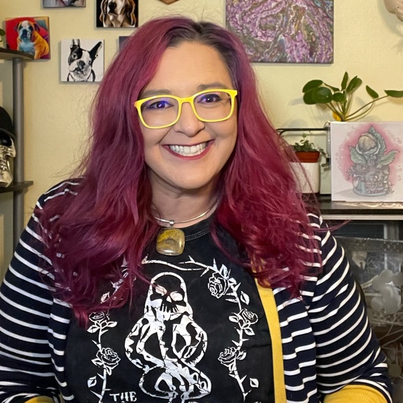 Meet your Posher, Karen - Picture 16 of 16